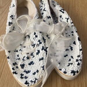 Chinese Laundry White and Black Sequin Sneakers Size 7
